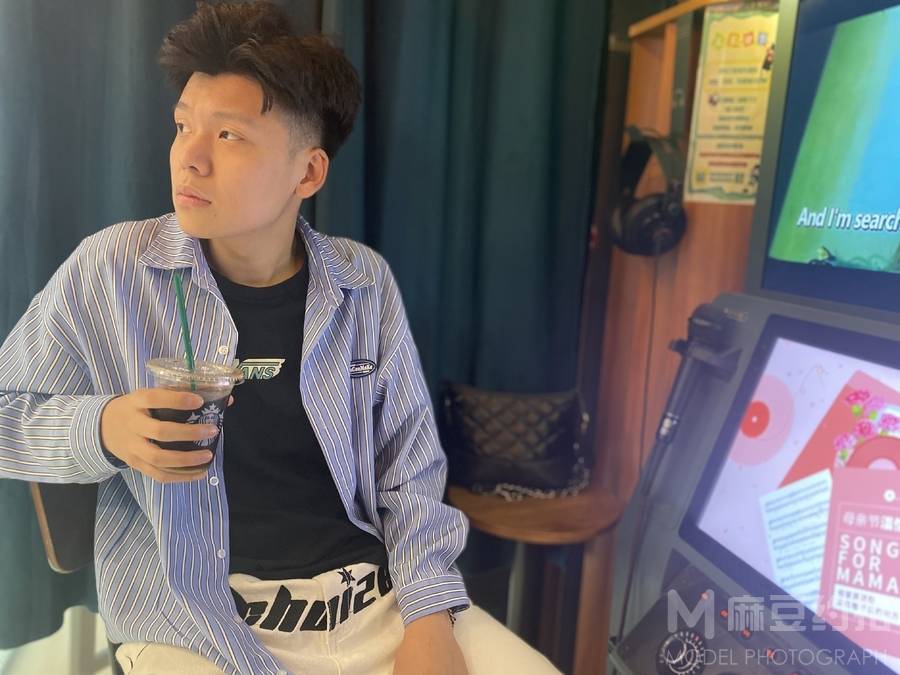 纪实模特