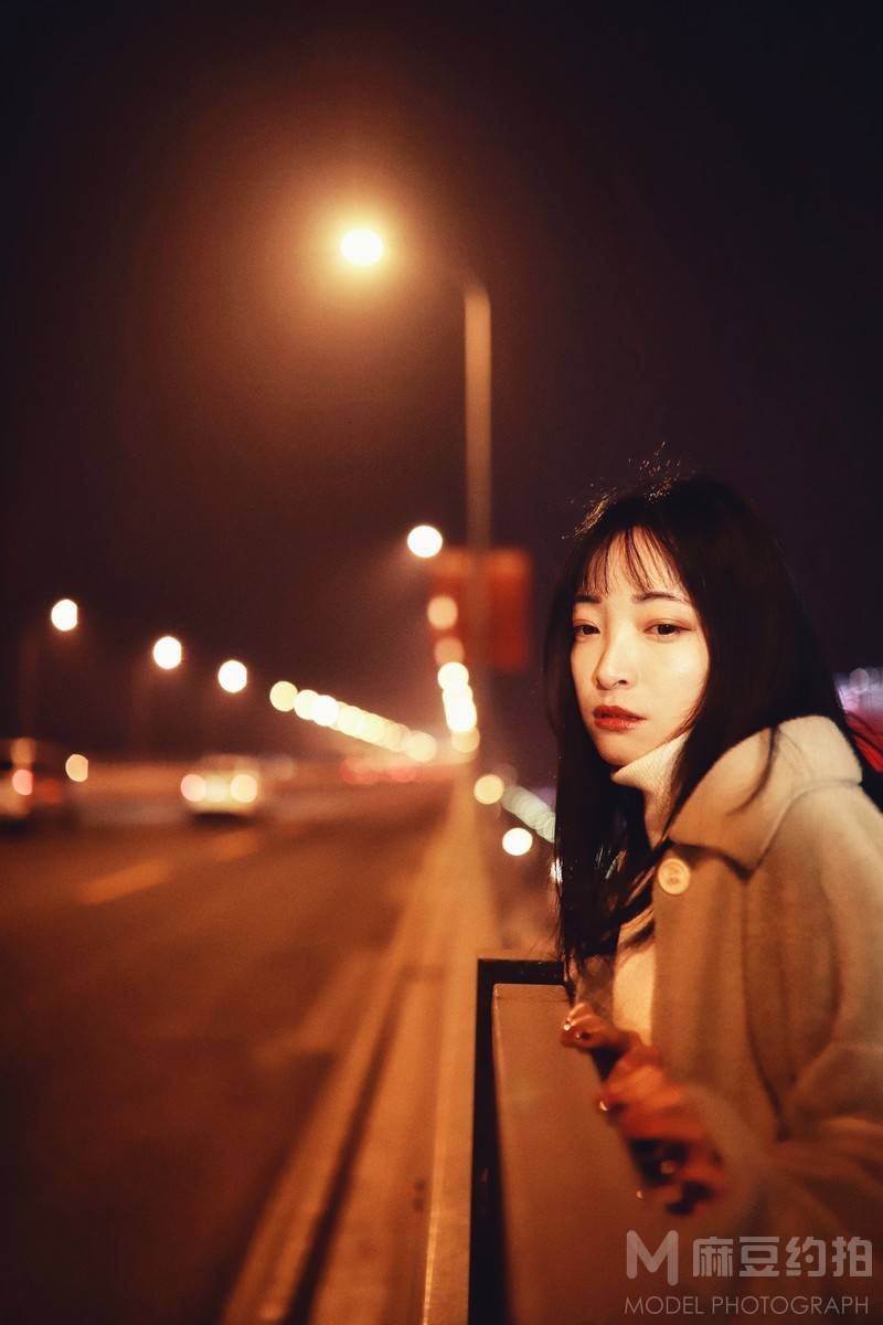 夜景模特