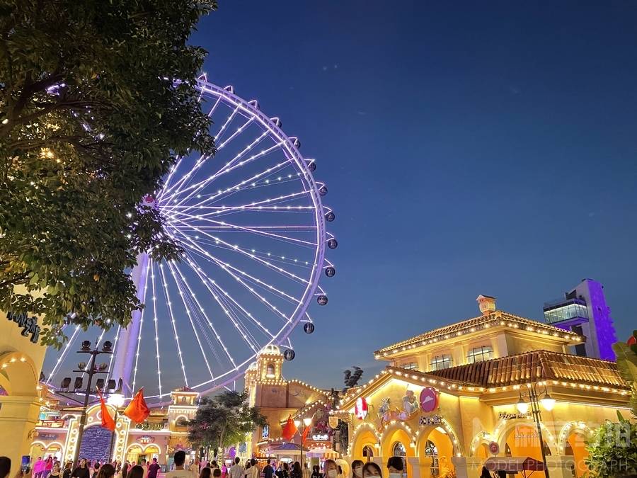 夜景模特