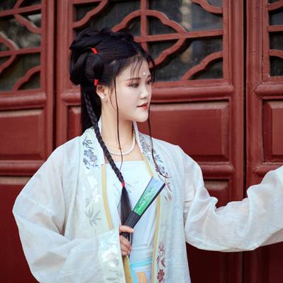 汉服模特