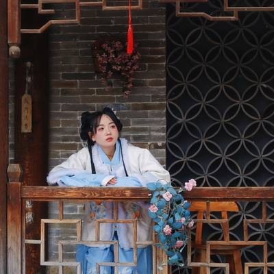 汉服模特