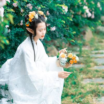 汉服模特