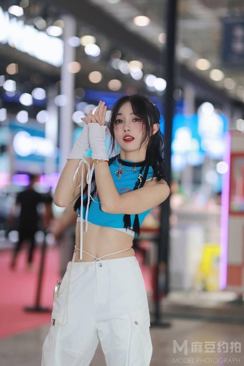 清新模特