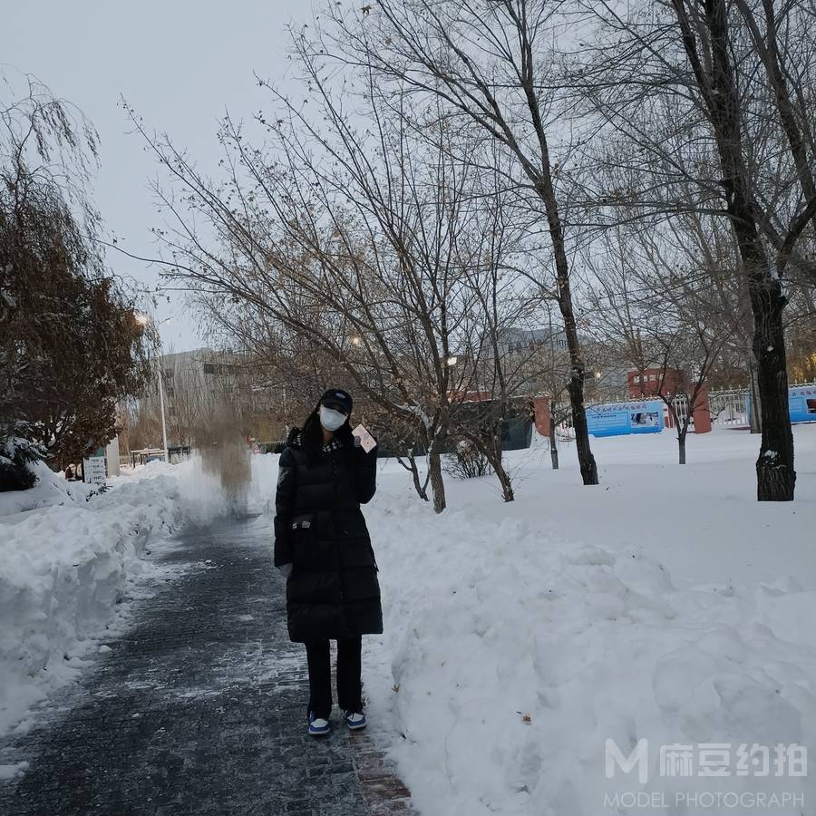 校园模特