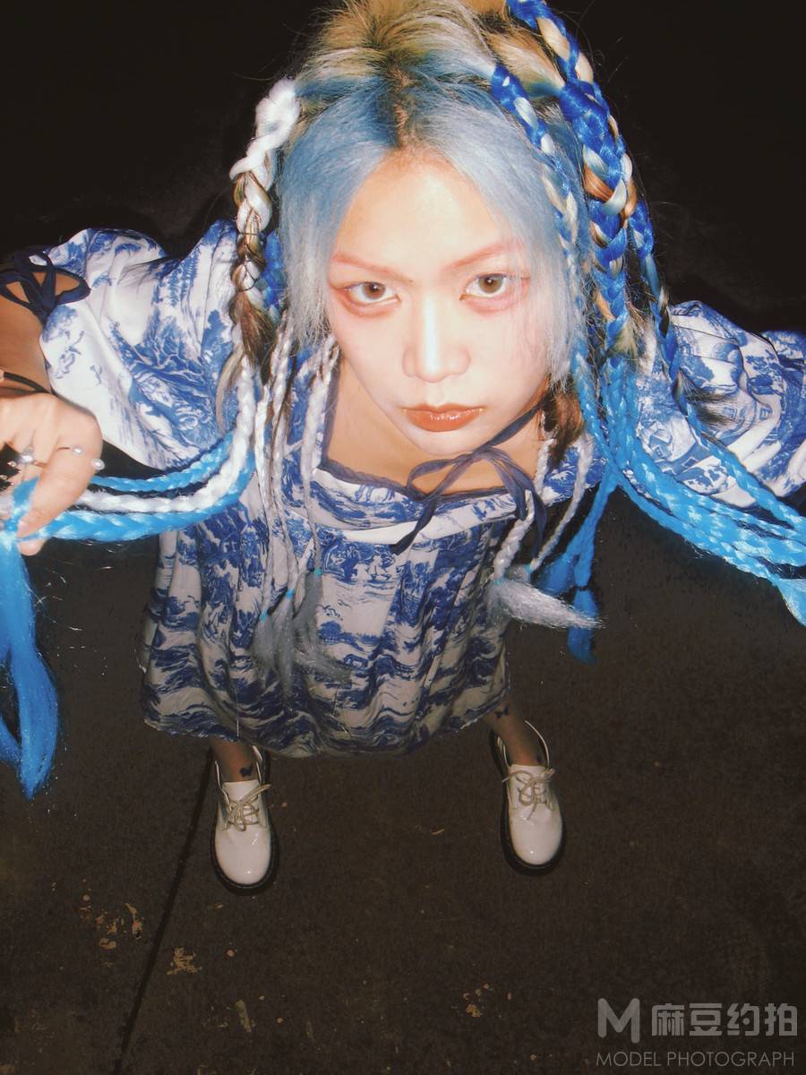 妆容模特