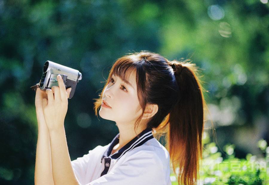 胶片模特