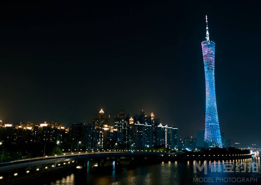 夜景模特