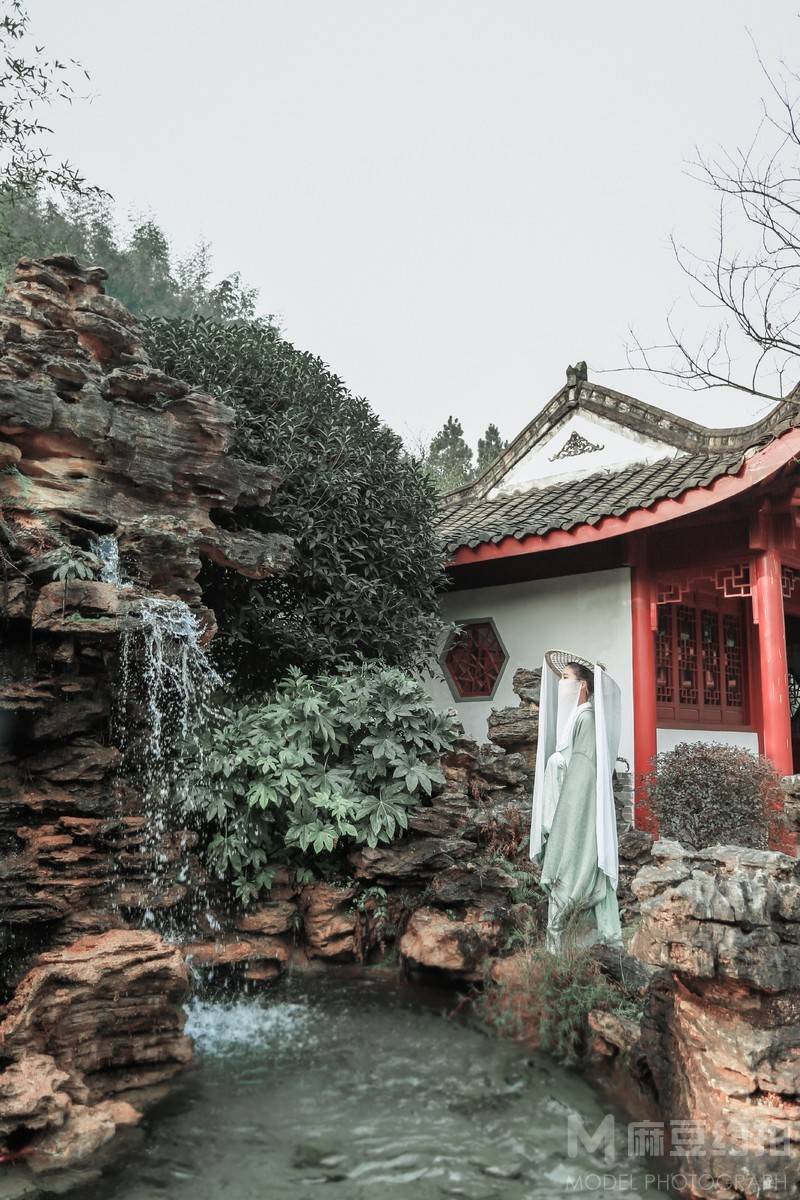 汉服模特