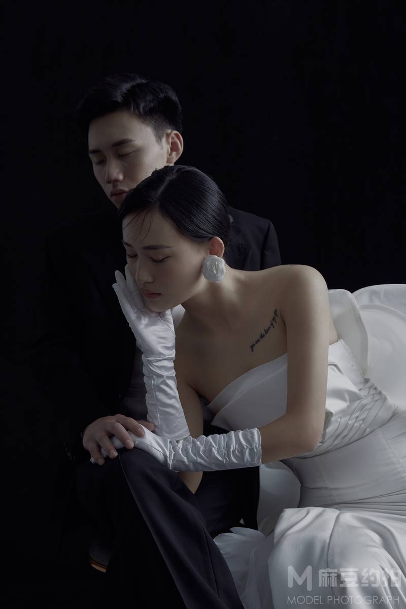 情侣模特