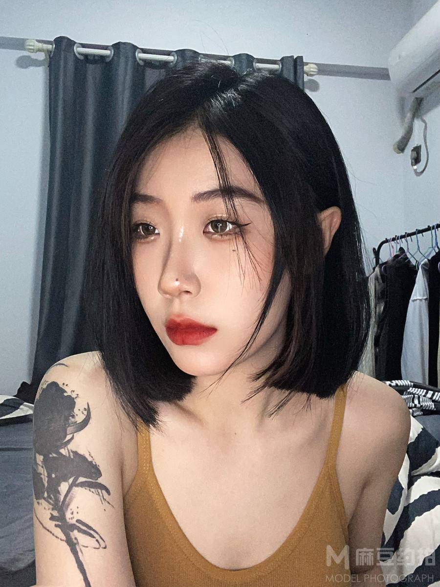 妆容模特