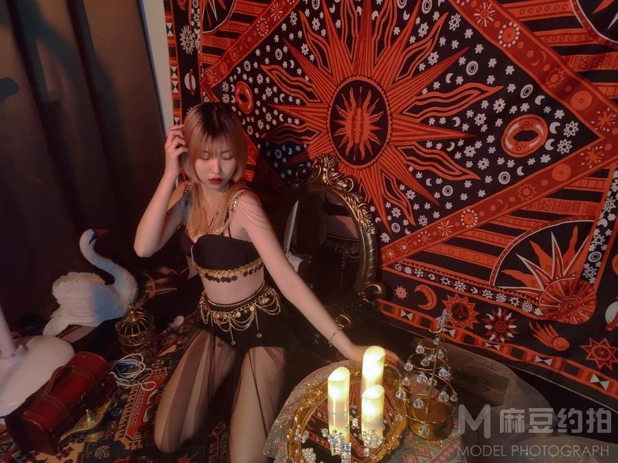 暗黑模特