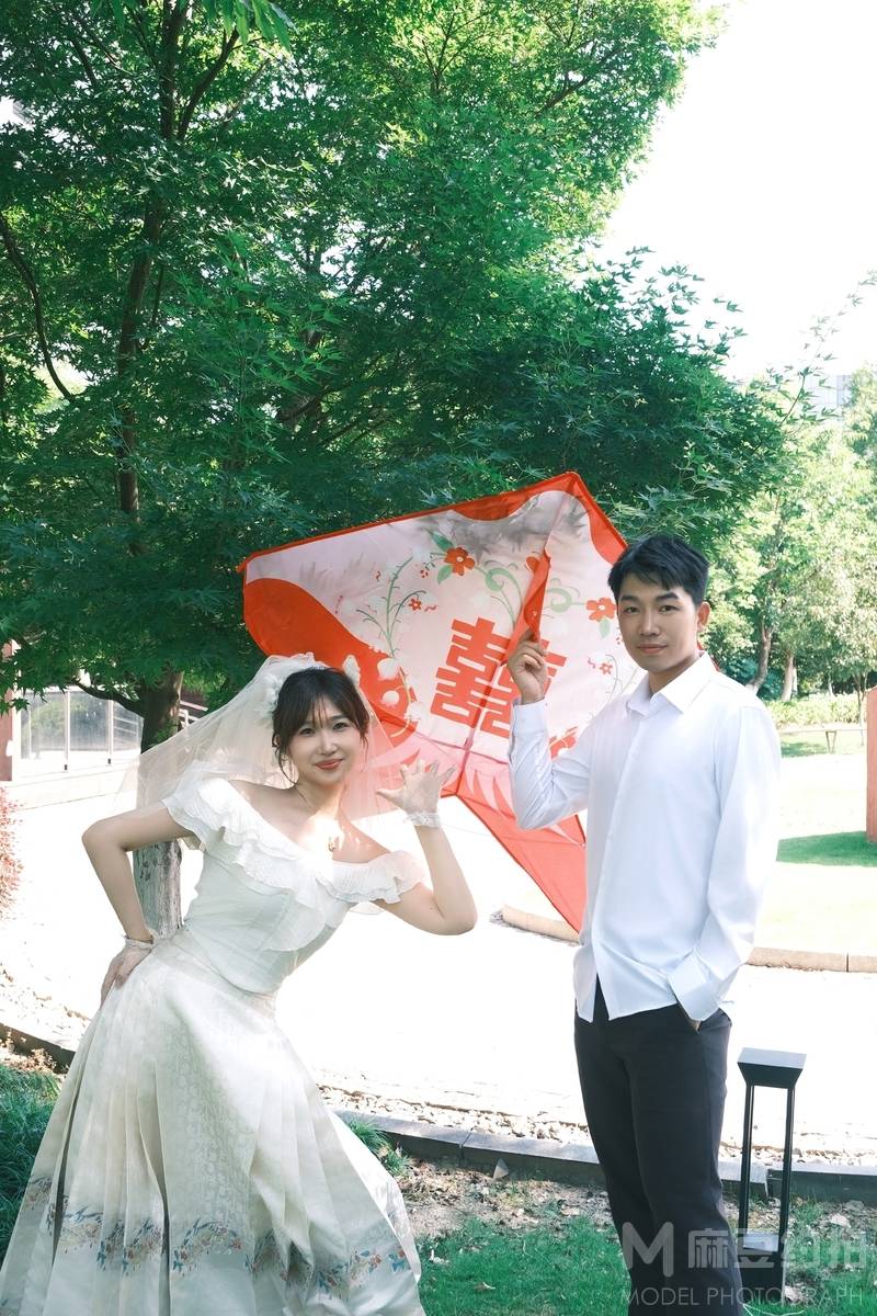 情侣模特