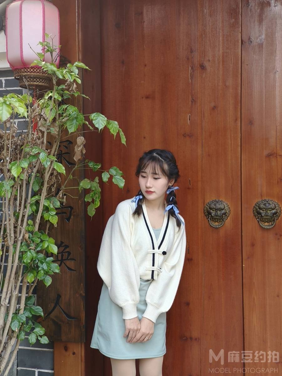 校园模特