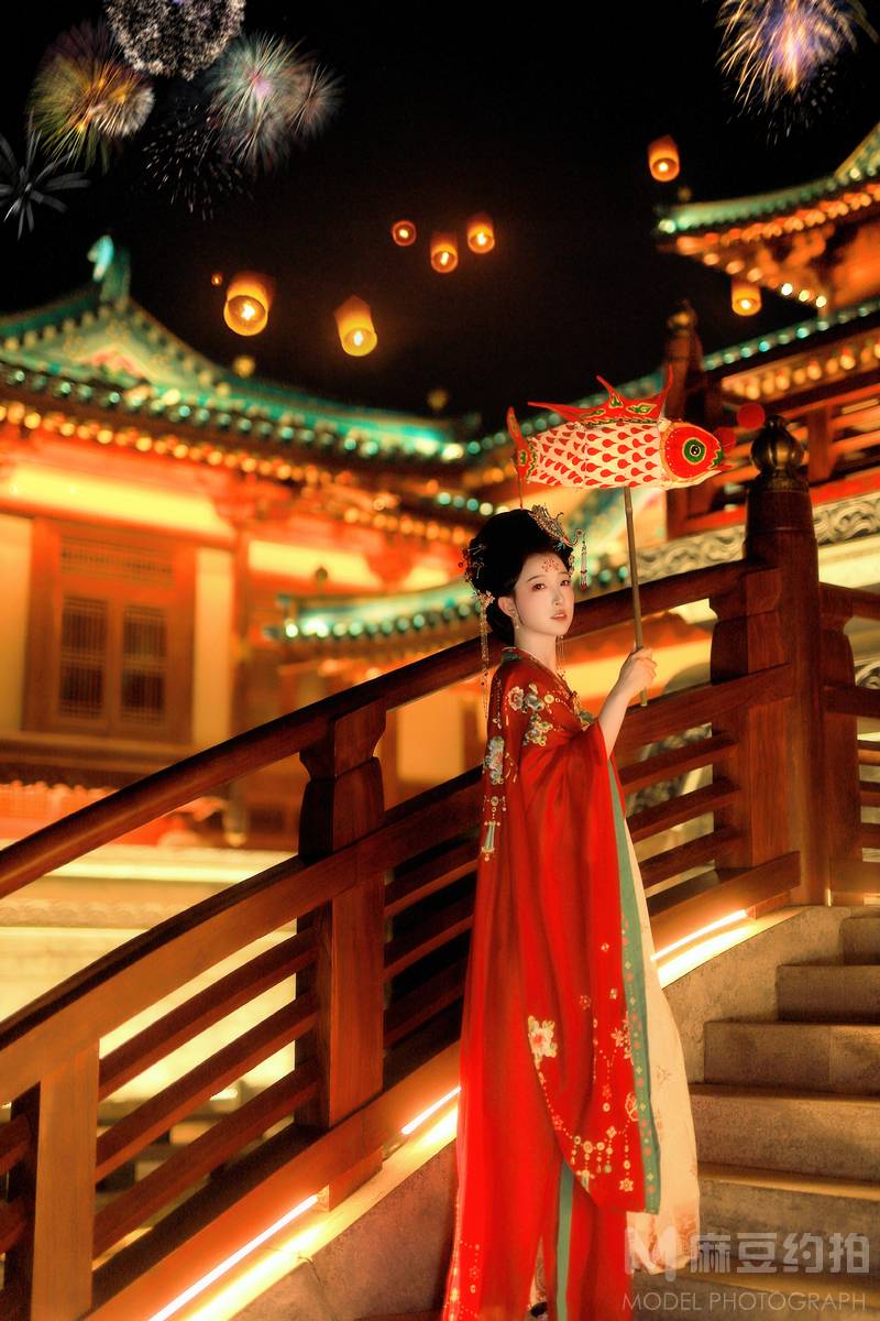 汉服模特