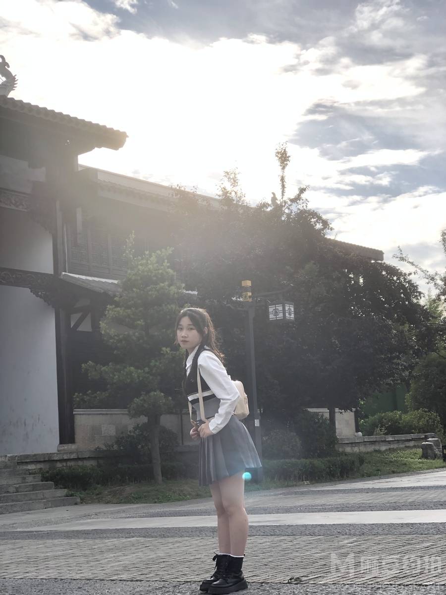 校园模特