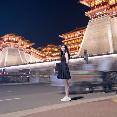 校园模特