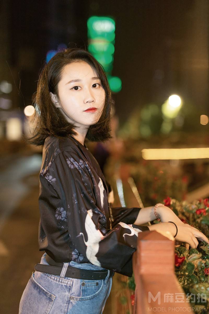 夜景模特