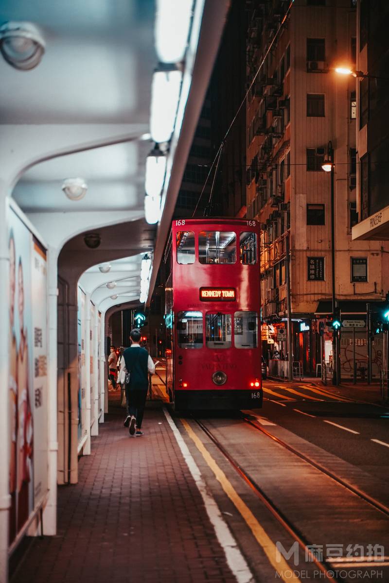 夜景模特
