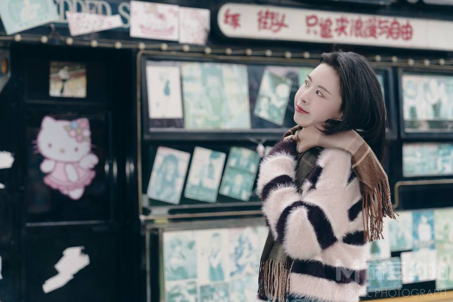 情绪模特