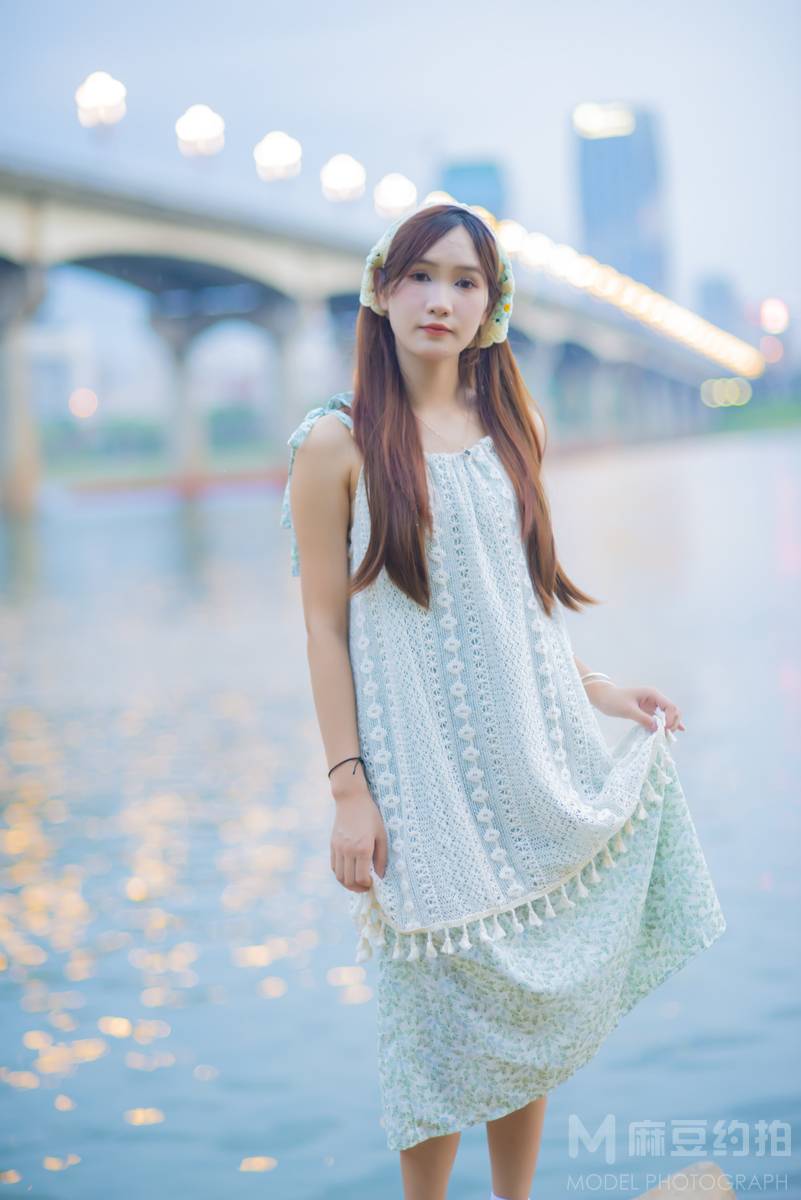 夜景模特