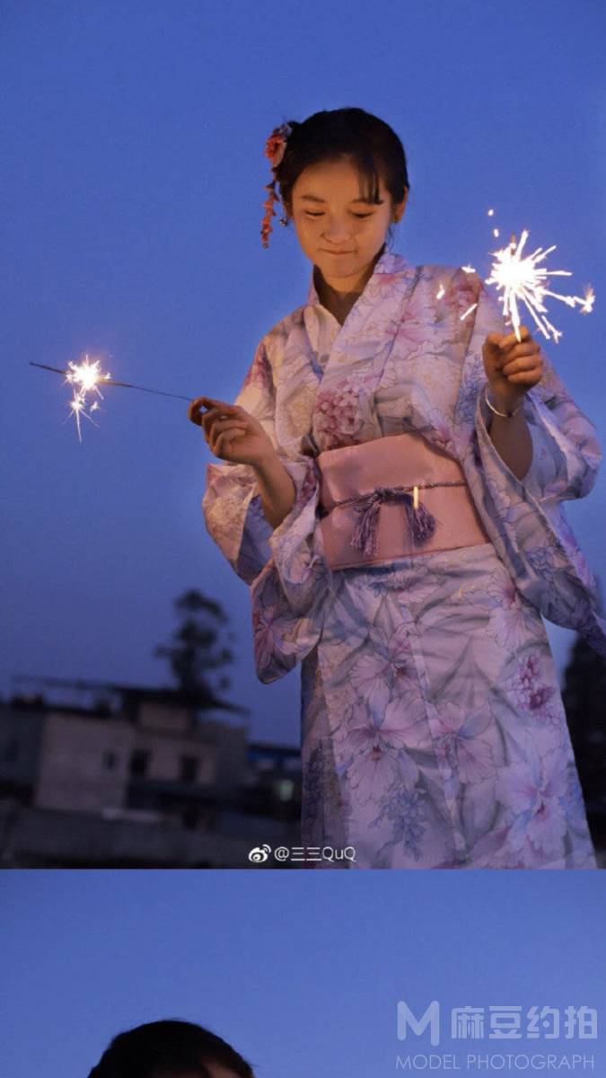 夜景模特