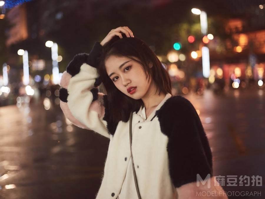 夜景模特