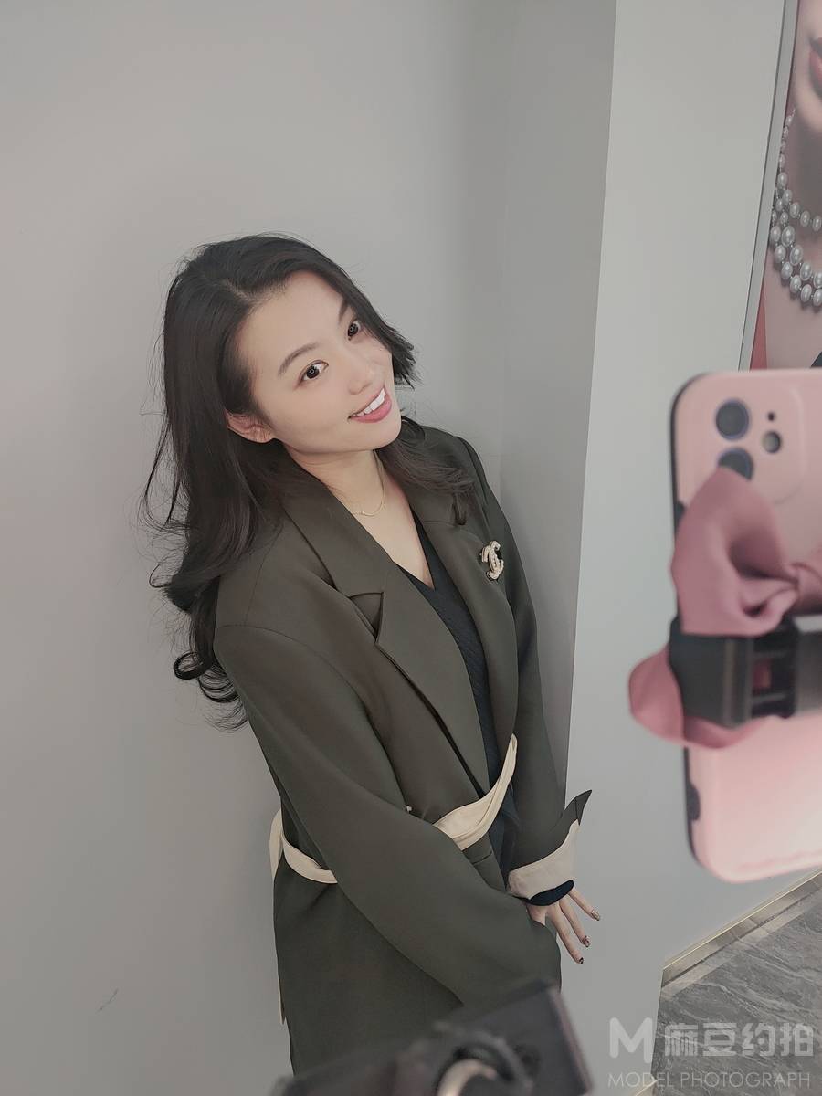 商务模特