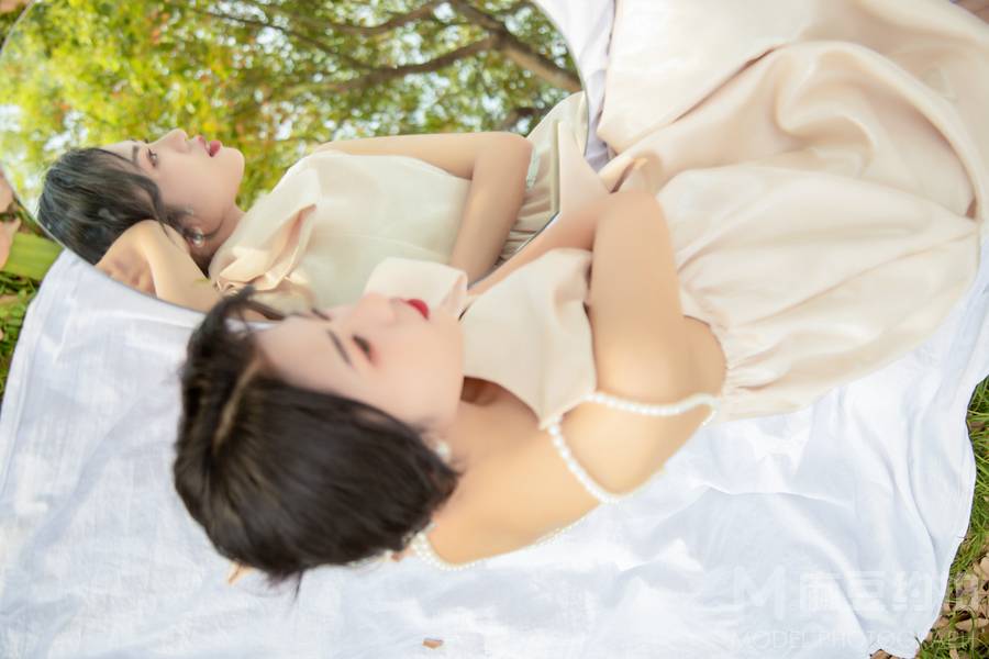 商务模特