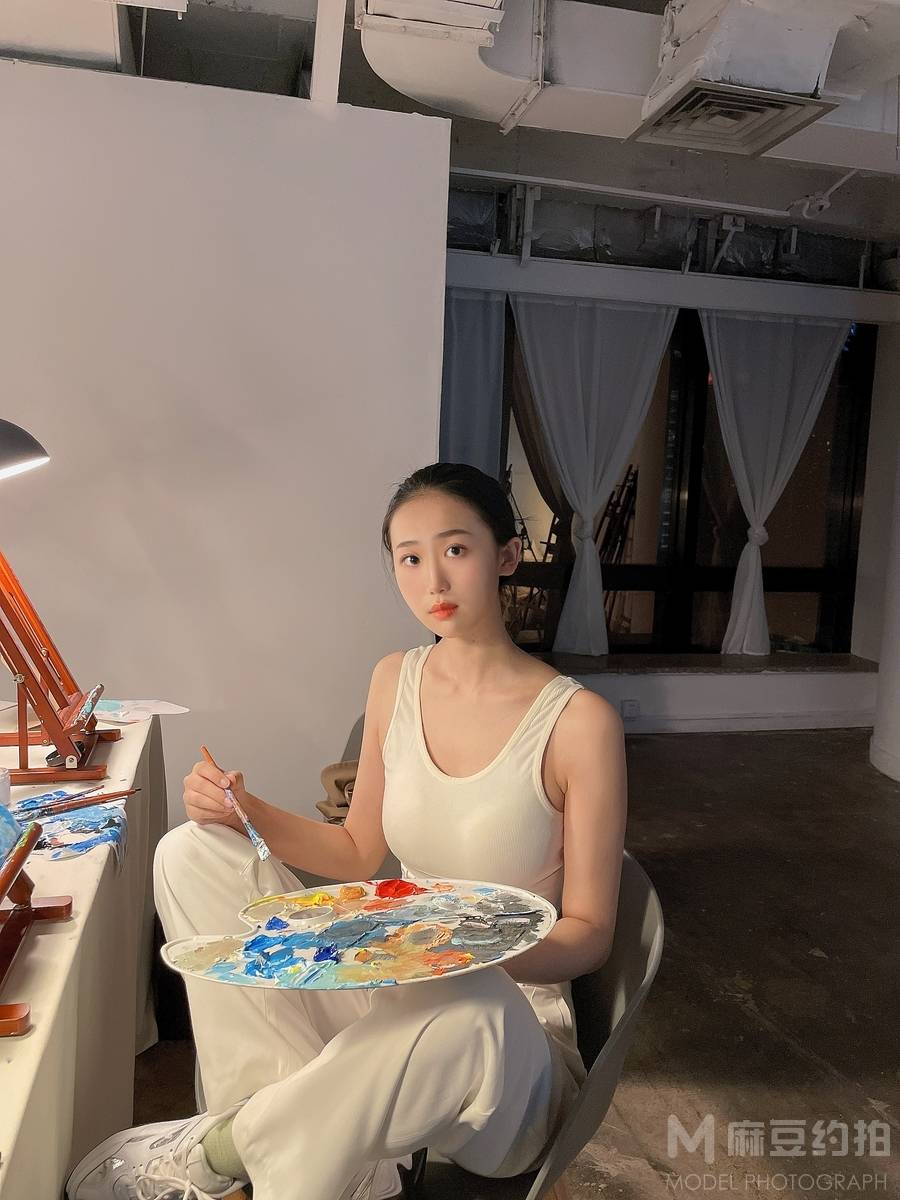 校园模特