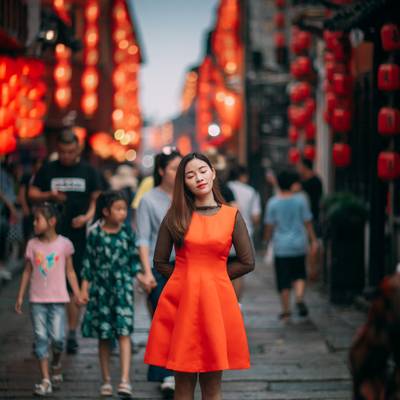 情绪模特