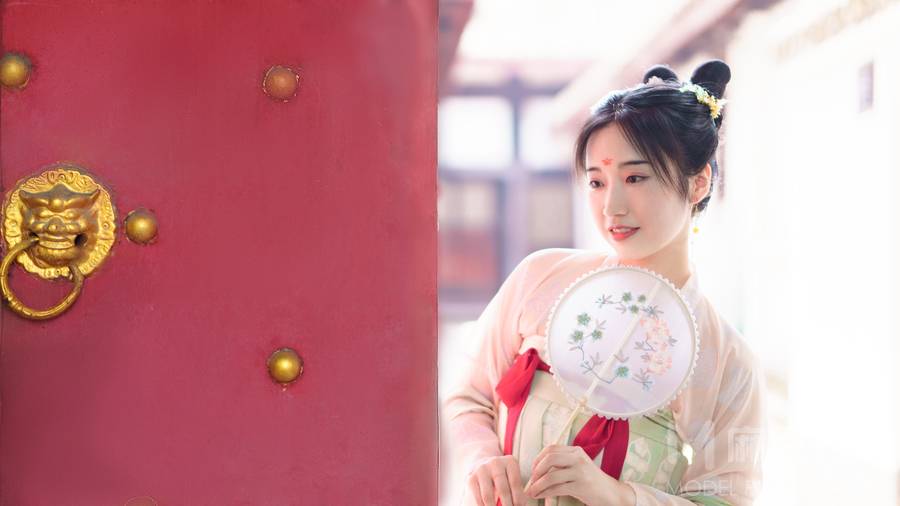 汉服模特
