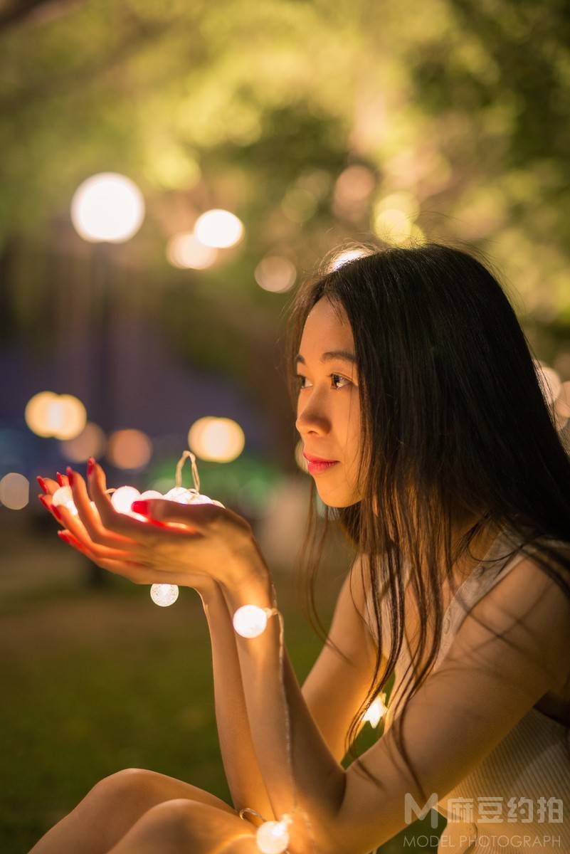 夜景模特