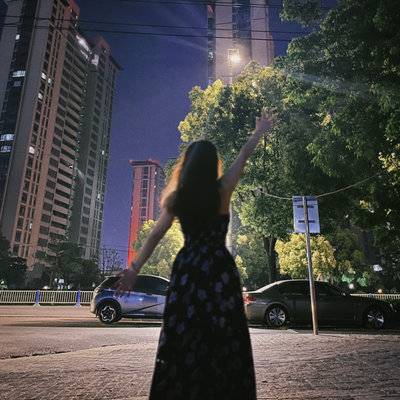 夜景模特
