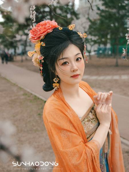 汉服模特