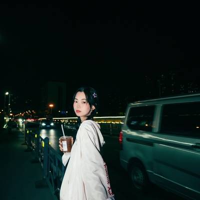 夜景模特