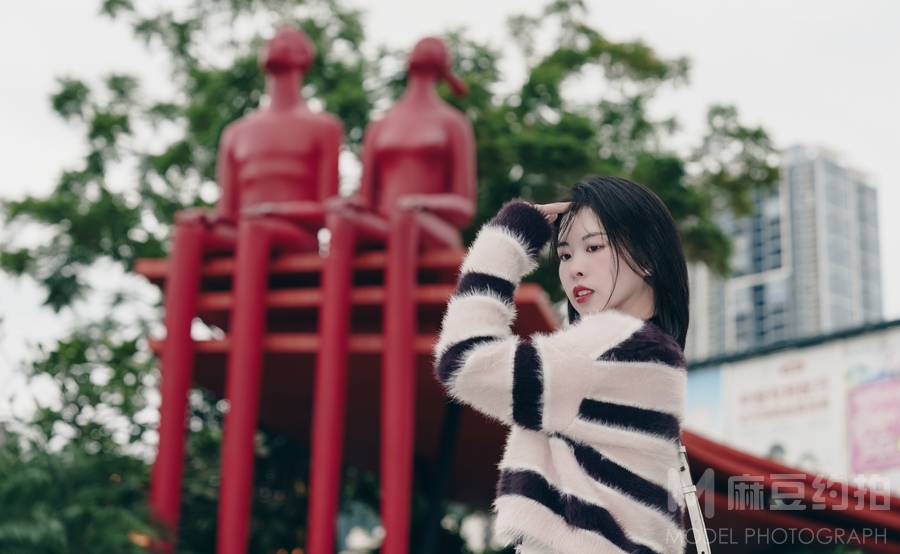 情绪模特