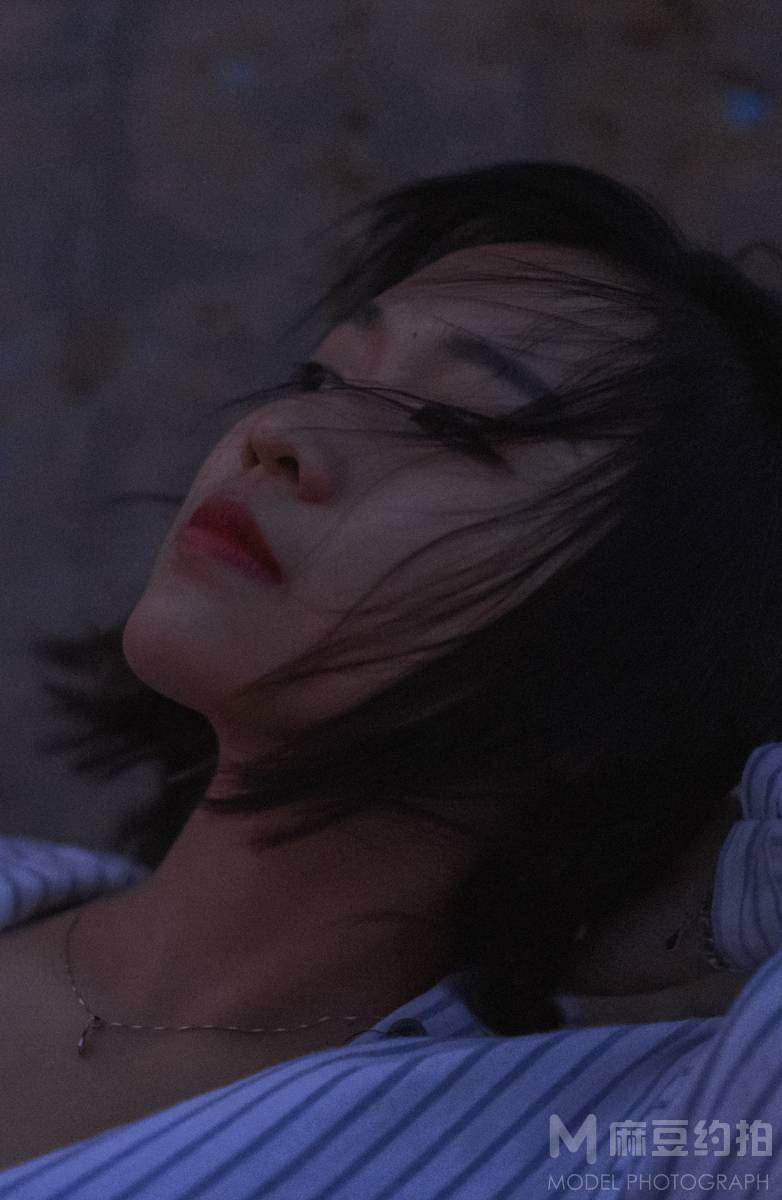 胶片模特