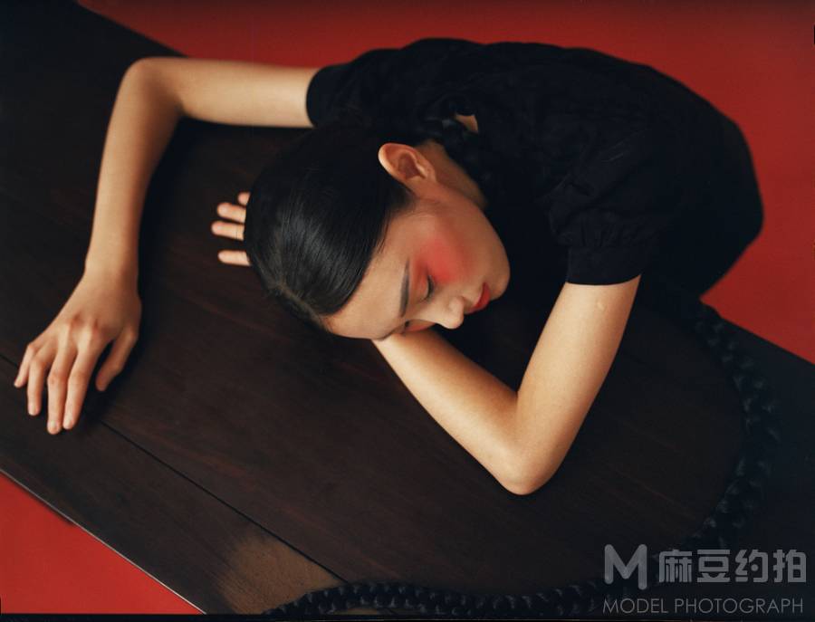 胶片模特