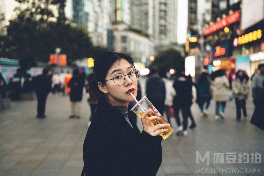 胶片模特