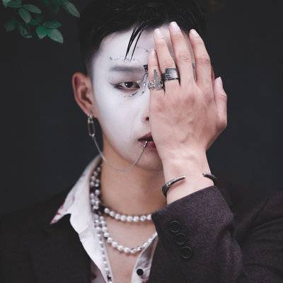 暗黑模特