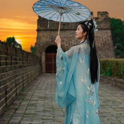 汉服模特