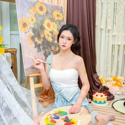 情绪模特
