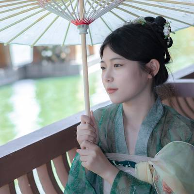 汉服模特