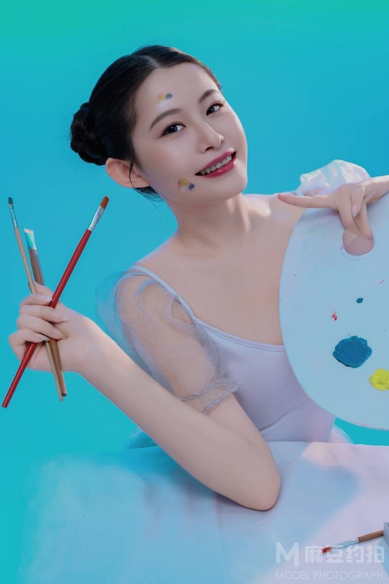 校园模特