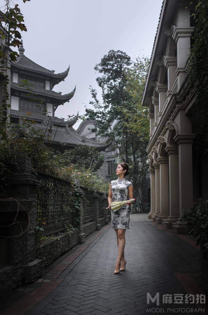 汉服模特