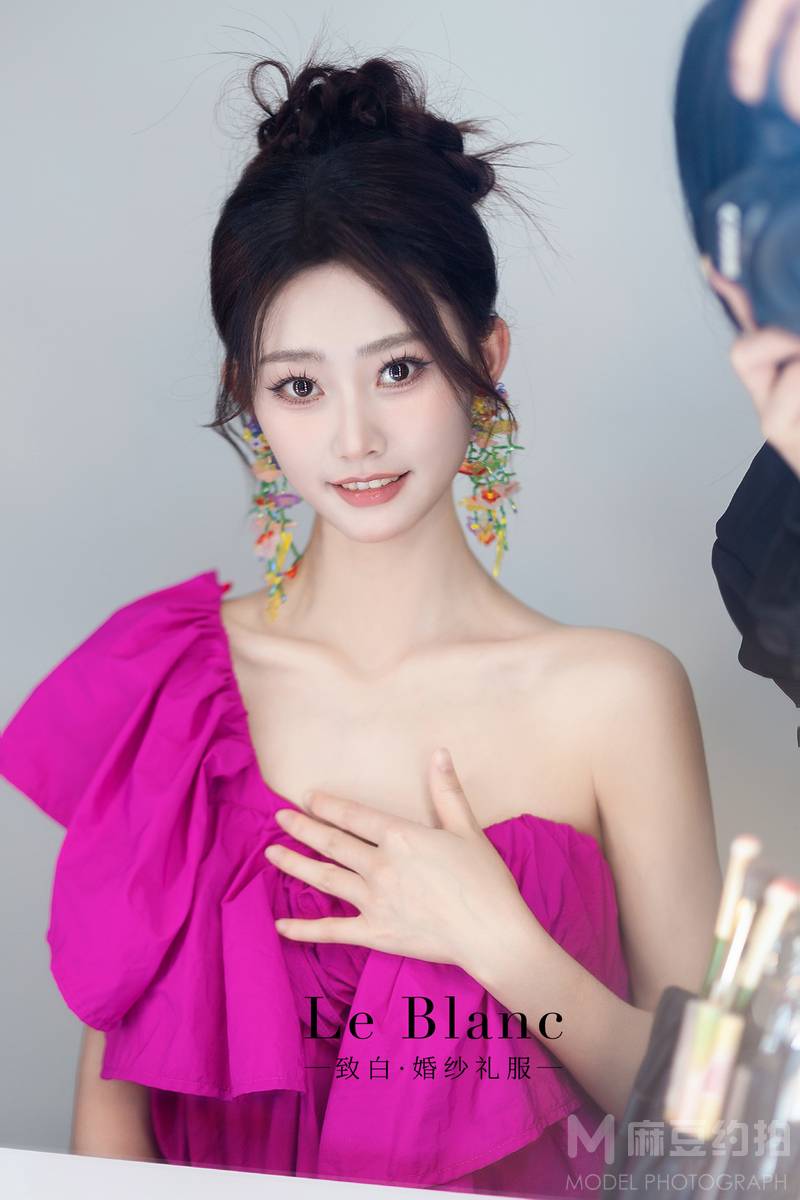 妆容模特