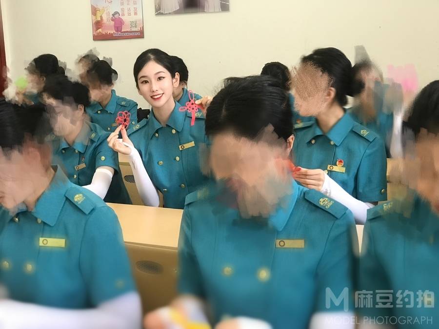 校园模特