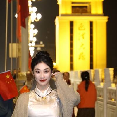 夜景模特