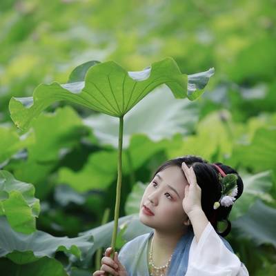 汉服模特