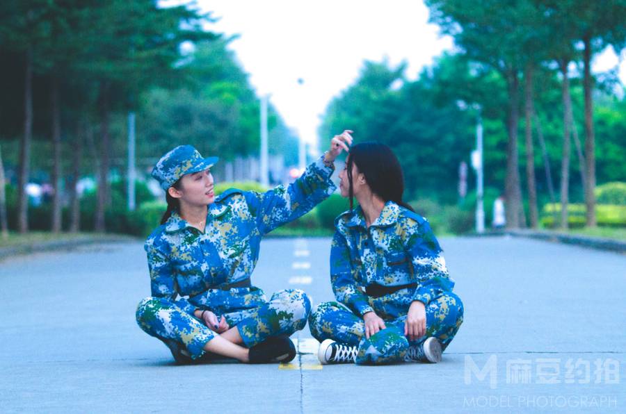 情侣模特